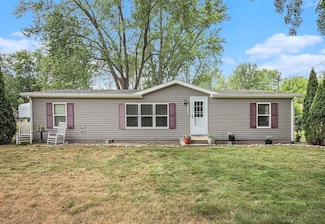 5936 Johnson Rd, Coloma, MI 49038