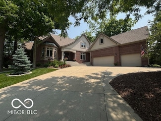 4037 Oakleaf Dr, Zionsville, IN 46077