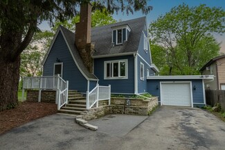 38190 N North Ave, Beach Park, IL 60087