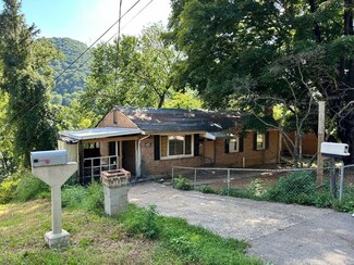 1521 Buena Vista Blvd SE, Roanoke, VA 24013