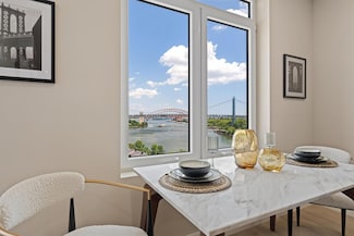 26-15 4th St Unit 3B, Queens, NY 11102