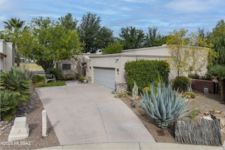 78 Palmas Ct, Tubac, AZ 85646