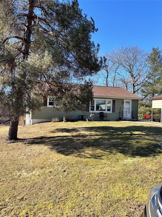 10 Ridgeview Dr, Newburgh, NY 12550