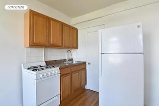 129 Columbia St Unit 4F, Brooklyn, NY 11231