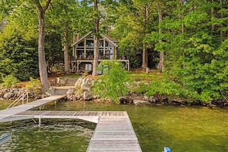 71 Oak Landing Rd, Moultonborough, NH 03254
