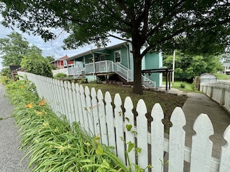 1609 Turner St, Old Hickory, TN 37138