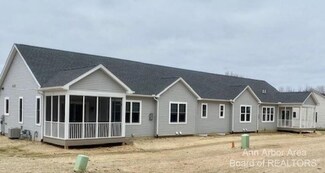 5725 Trailside Ln Unit 19, Whitmore Lake, MI 48189