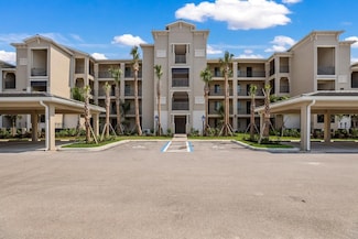 18008 Gawthrop Dr Unit 104, Bradenton, FL 34211