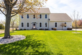 2725 Beechnut Dr, Oshkosh, WI 54904