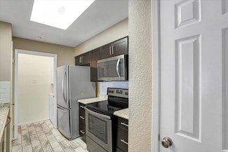 807 W 25th St Unit 307, Austin, TX 78705