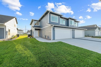 2748 Amelia, Salina, KS 67401