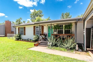 1119 N Oklahoma Ave, Claremore, OK 74017
