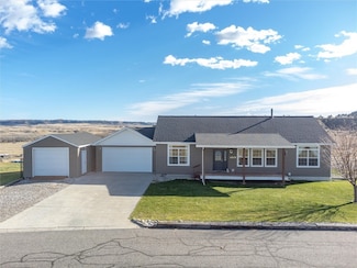 6808 Earl Ave, Huntley, MT 59037