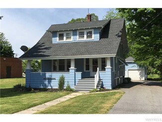 6020 Long St, Clarence Center, NY 14032