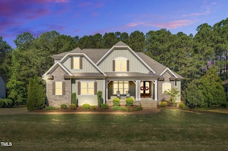 128 Paraggi Ct, Clayton, NC 27527