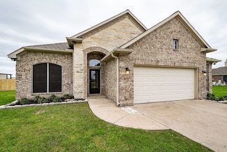 4710 Majestic Dr, Baytown, TX 77523