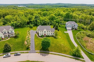 43 Appaloosa Dr, Shrewsbury, MA 01545