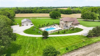 12400 NE Sherman Rd, Kansas City, MO 64166