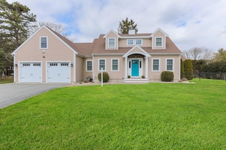 31 Seatucket Rd, East Falmouth, MA 02536