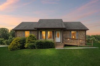 819 White Rd, Portland, TN 37148