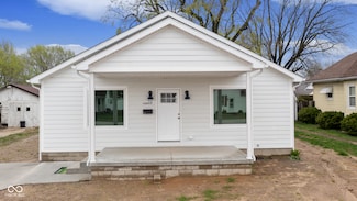 711 E 4th St, Seymour, IN 47274
