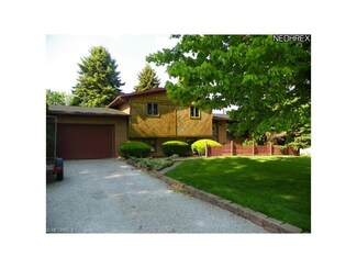 5649 Faircrest St SW, Canton, OH 44706