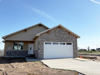 3308 Thomas Rd, Cheyenne, WY 82009