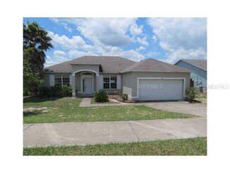 1512 Whooping Dr, Groveland, FL 34736