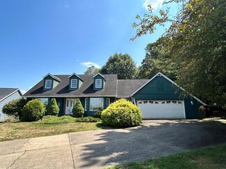 12 Maplewood Dr, Other, WV 26186