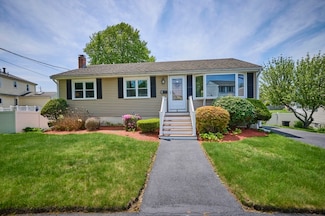 2 Sheffield Dr, Peabody, MA 01960