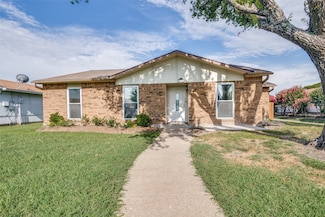 1913 Northwind Ct, Garland, TX 75040
