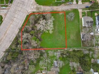 1443 E Louisiana Ave, Dallas, TX 75216