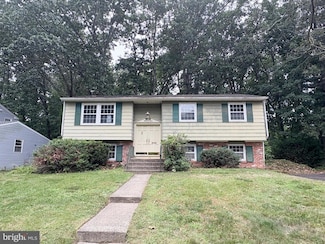 504 Coach Rd, Blackwood, NJ 08012