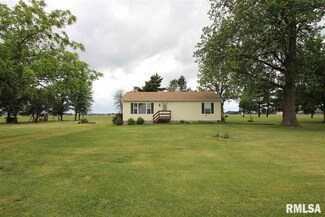 7911 Morris Mill Rd, Delavan, IL 61734