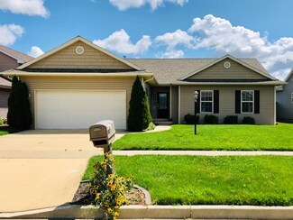 1312 Farley Ln, Champaign, IL 61822