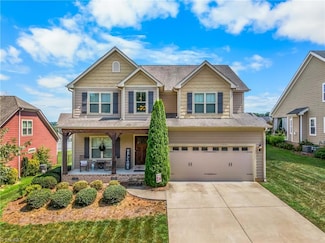 3457 Grandview Crossing Ln, Pfafftown, NC 27040