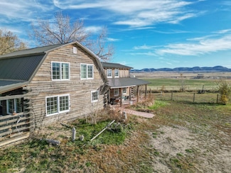 6 Ayres Natural Bridge Rd, Douglas, WY 82633