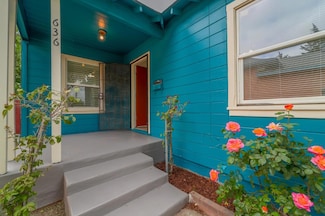 636 W 25th St, Merced, CA 95340