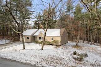 1 Turkey Hill Rd Unit 1, Weston, MA 02493