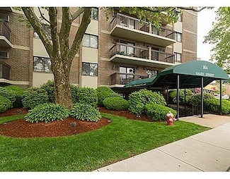 164 Galen St Unit 44, Watertown, MA 02472