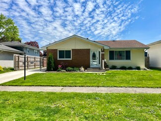 1501 Mississippi St, Hobart, IN 46342
