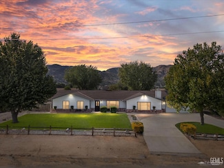 20201 Mesa Dr, Tehachapi, CA 93561