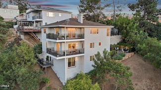 1891 Lucretia Ave, Los Angeles, CA 90026