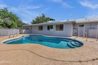 3660 N 52nd St, Phoenix, AZ 85018