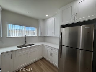 15211 S Raymond Ave Unit E, Gardena, CA 90247