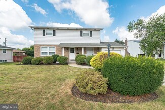 342 Candlewood Cir, Hazleton, PA 18201