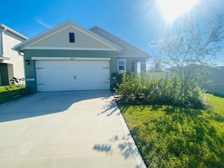 2057 Twin Flower Ln, Sanford, FL 32771
