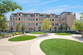 6011 Laurel Ln, Grapevine, TX 76051