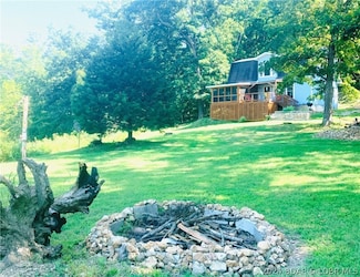 1079 Central Ozarks Rd, Edwards, MO 65326