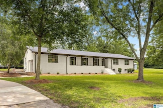 457 Avon Cir, Mount Olive, AL 35117